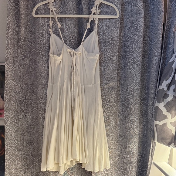 Kimchi Blue Cream Midi Dress - Picture 2 of 2